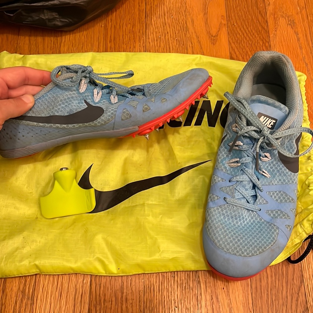 Track spikes